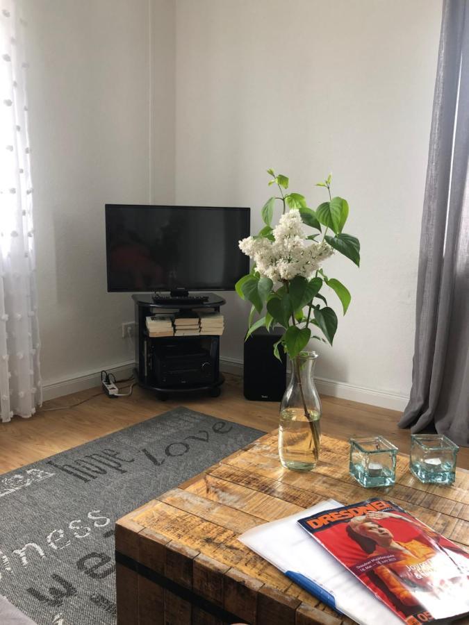 Appartamento Wohlfuehloase Dresden Nickern Esterno foto